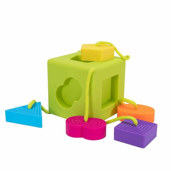 Dramatic Play |   Oombee Cube Sorter