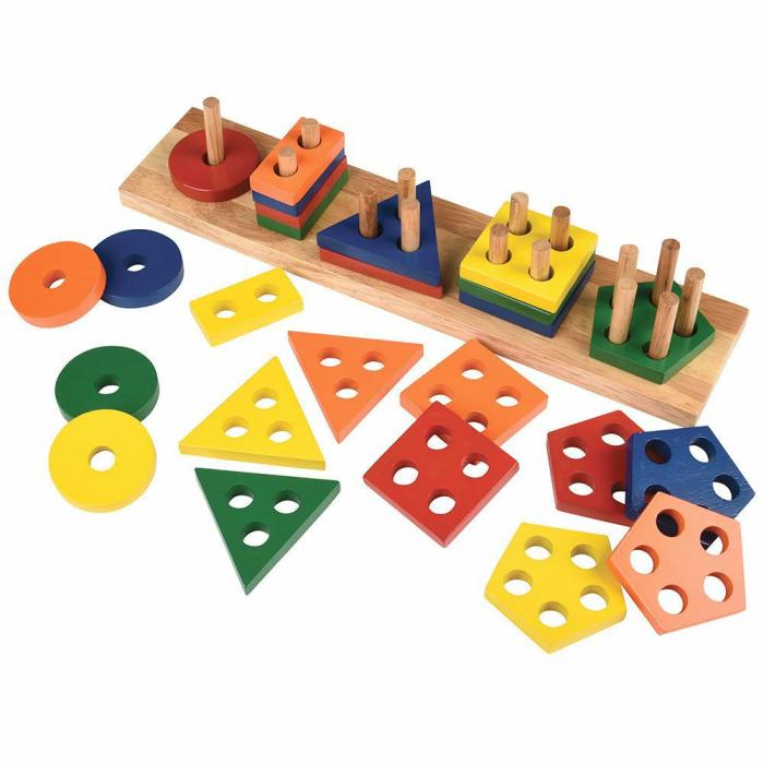 Shapes And Colors |   Shape Sorting Peg Board